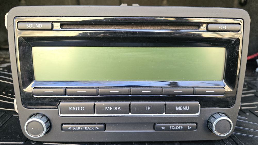 Casetofon Radio/CD original Volkswagen