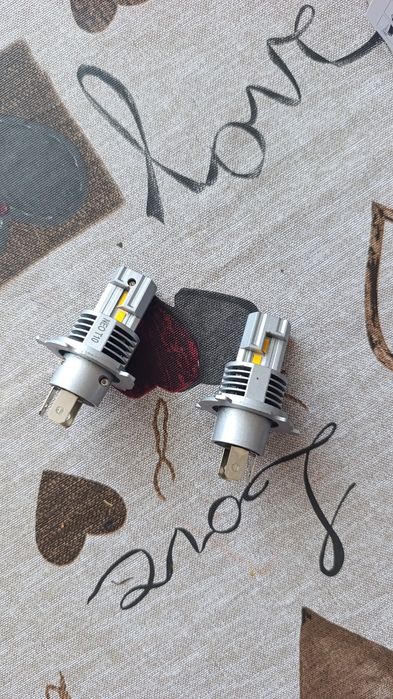 Продам Led Лампы H4