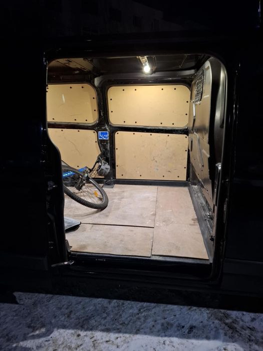 Vând Ford transit custom