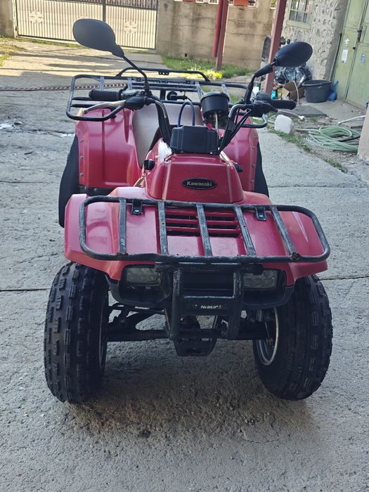 ATV Kawasaki KLF 250