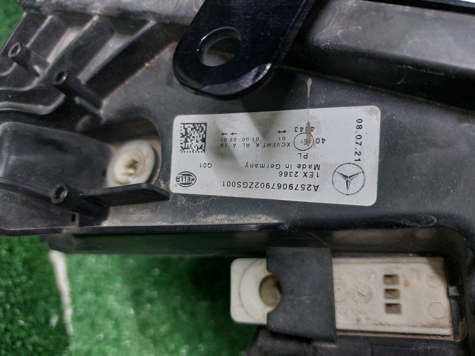 far stanga original mercedes cls w257 multibeam