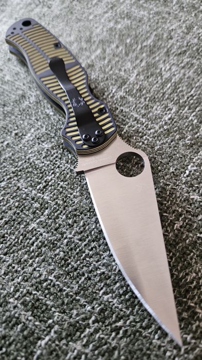 Spyderco Para Military 2 Magnacut