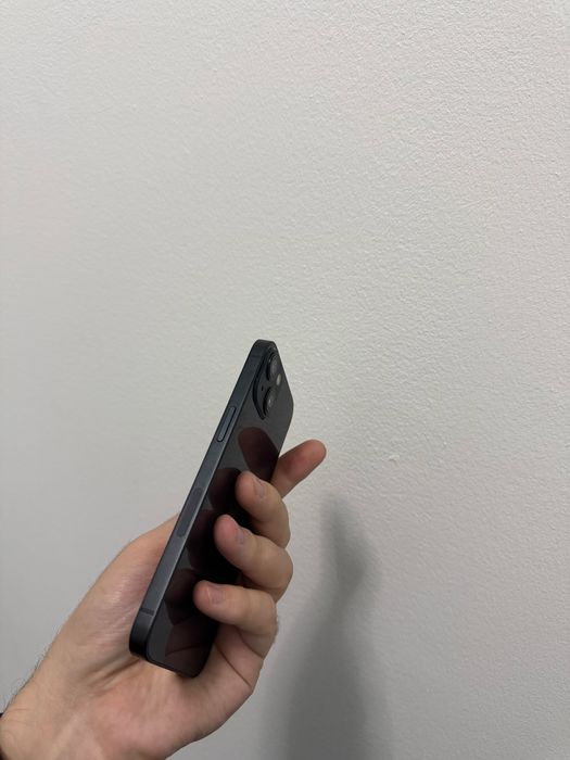 iPhone 13 - 128Gb - Baterie 100% - Impecabil - Ca Nou