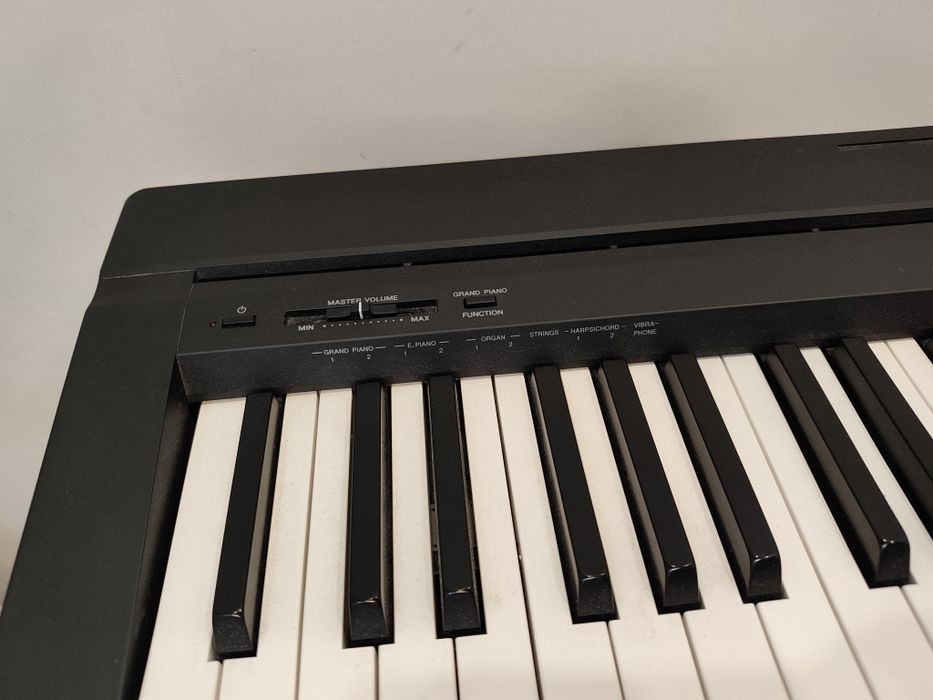 Цифровое пианино Yamaha