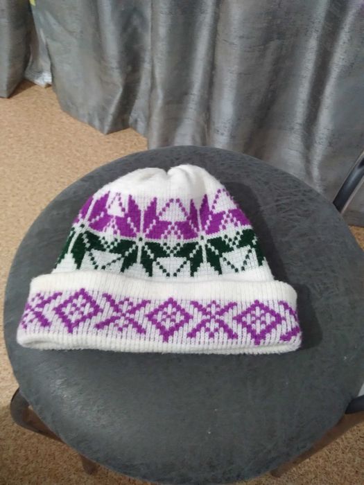 Джинсы для девушек с низкой посадкой от бедра.