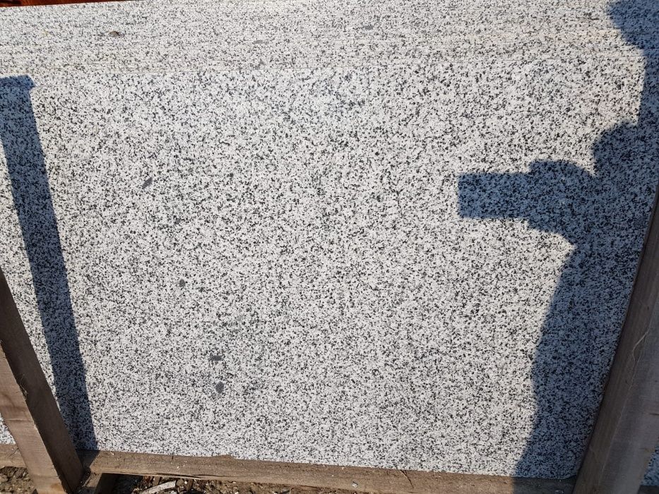 Granit fiamat 40x60x2