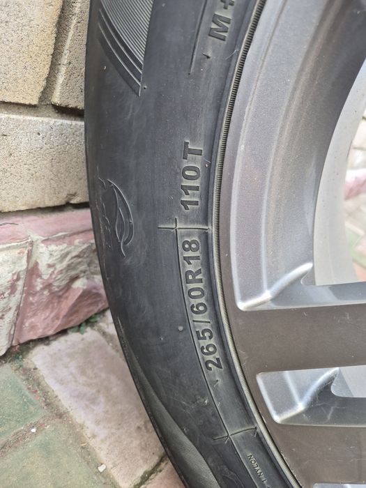 Продам шины с дисками на 18