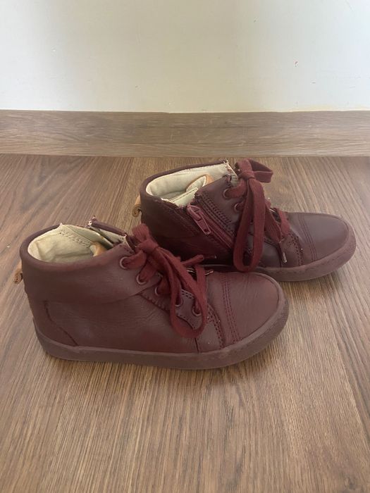 Детски кожени обувки Clark’s 27 и 28 номер