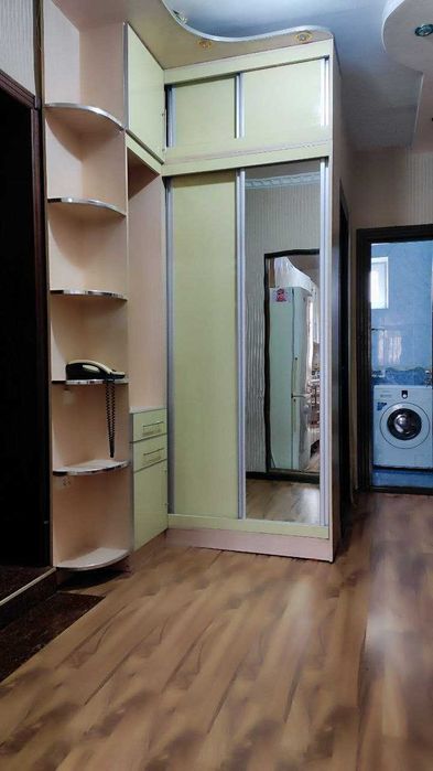 Продам 2-х комнатную в Мирзо-Улугбекском районе 2/4/4. метро Горького