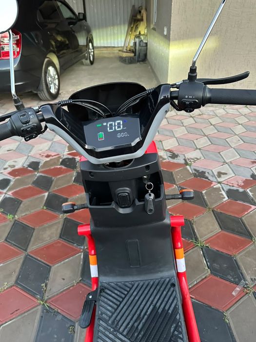 Продам электро скутер