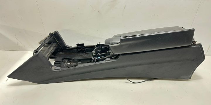 Cotiera a212680125200009g23 Mercedes-Benz E-Class W212