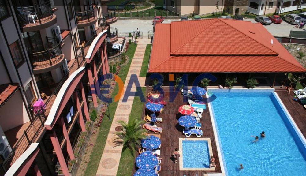 Продава се Двустаен апартамент в Царево - 69 кв.м за 608 €/кв.м - Снимка #11