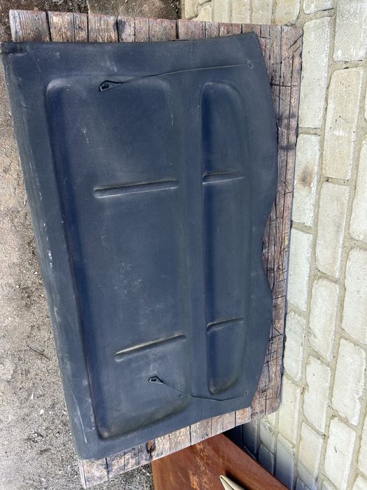Продам крышку от багажника - Лада Калина