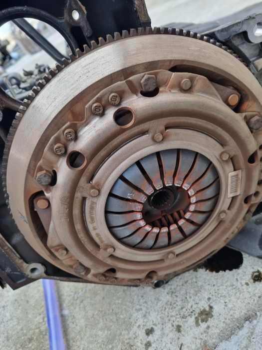 Kit ambreiaj opel astra h 1.6 16 v SACSH