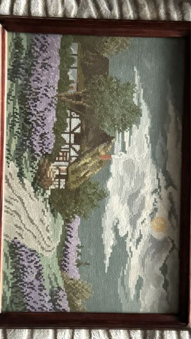 Гоблени -Перуники,Фрегата,Конска гллава