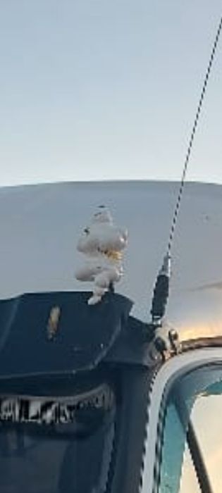 Каркас на газель  и две куклы мишлен