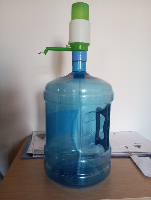 Кулер для воды с помпой