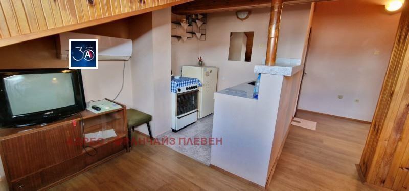 2-стаен в Плевен-9-ти квартал площ 72 цена 45000