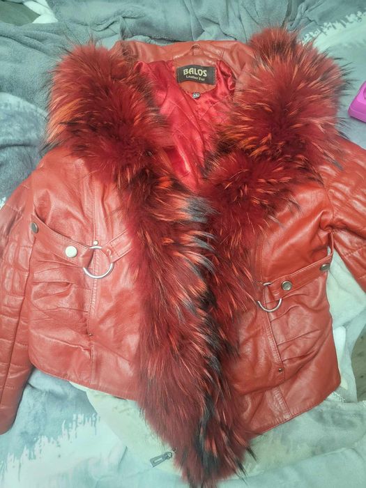 Продавам кожено яке
