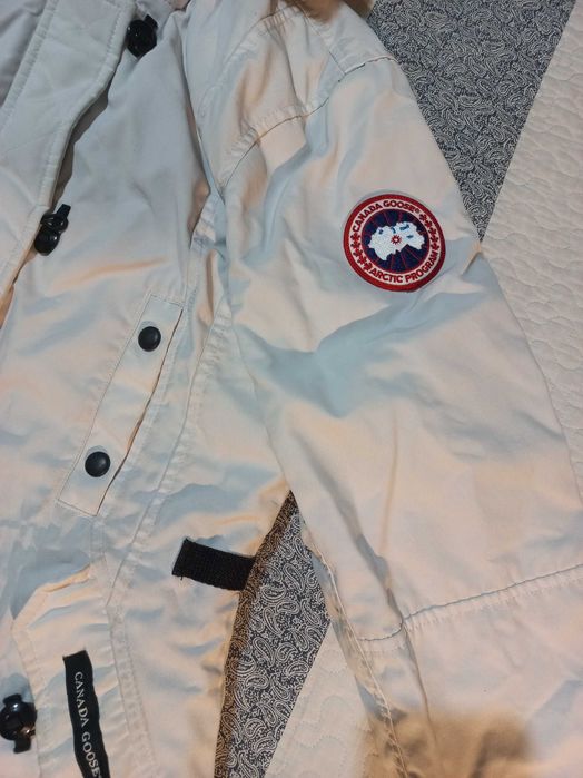 Куртка Canada Guess