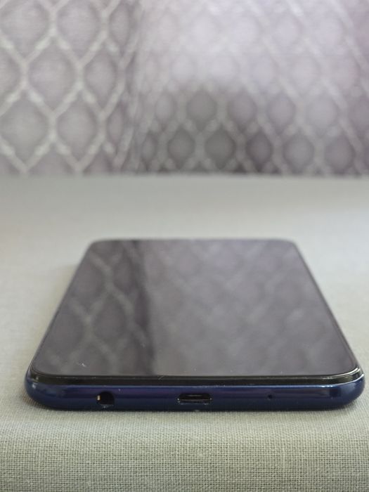 Смартфон Samsung A10 32GB