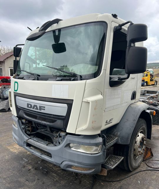 Dezmembrez Daf DAF LF 18t - EURO6 250 PX-7