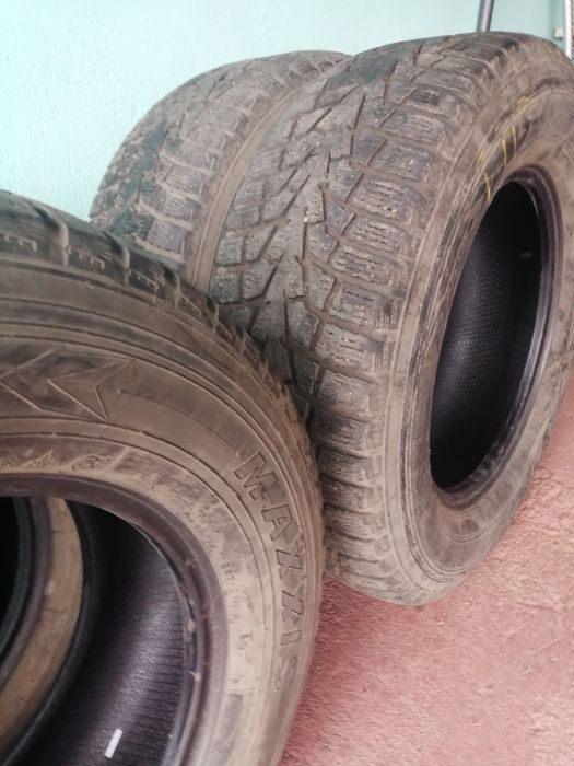 Продам резину. Всесезонная