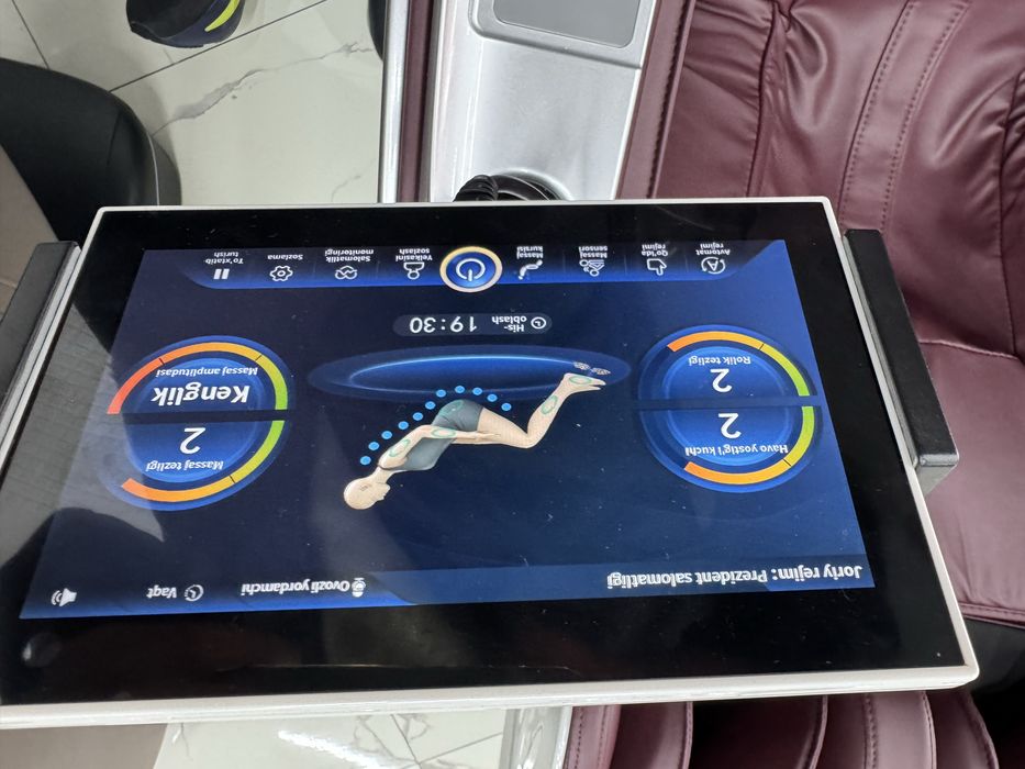 Massajniy kreslo Adiks