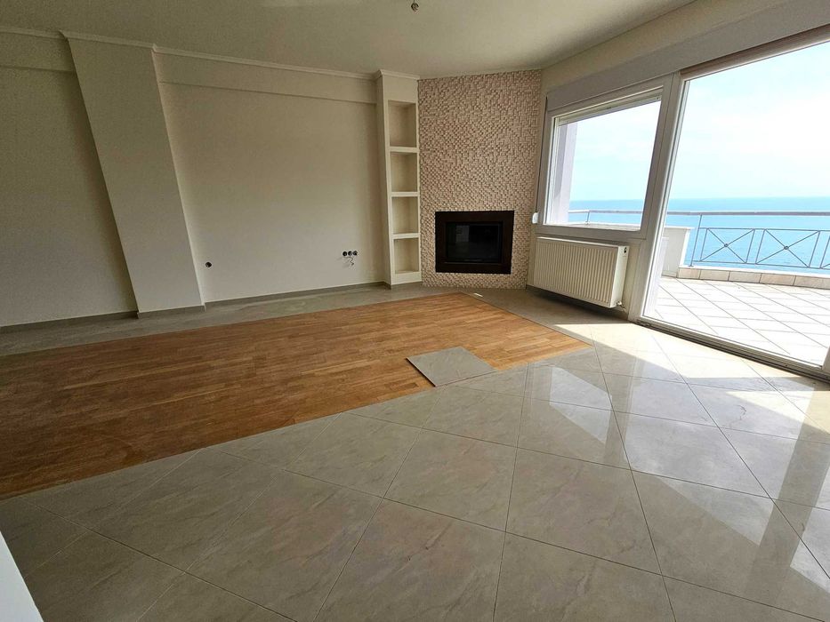 За продажба на апартамент 140 в Timios Stavros Kavalas (код 8192)