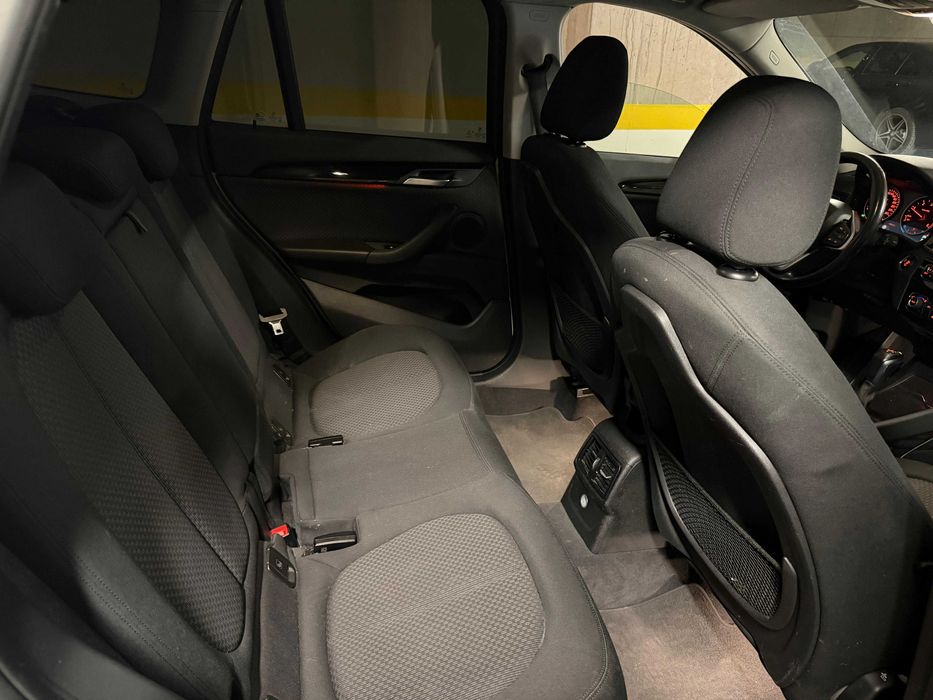 Inchiriere masini - BMW X1 Alb, in Cluj Napoca, Rent a Car