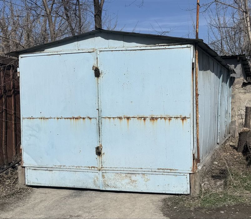 Продать металлический гараж