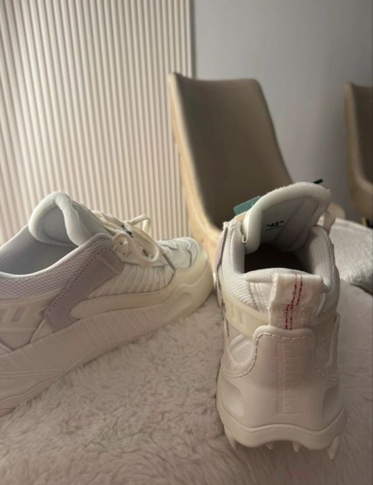Adidasi Off White Odsy 1000