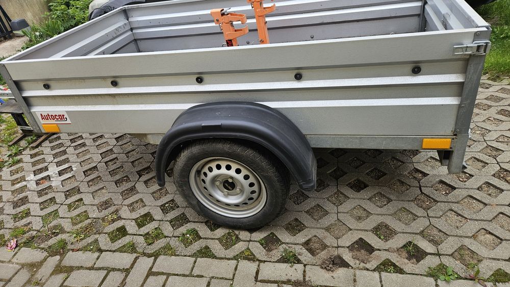 Remorca Autocar 750 kg