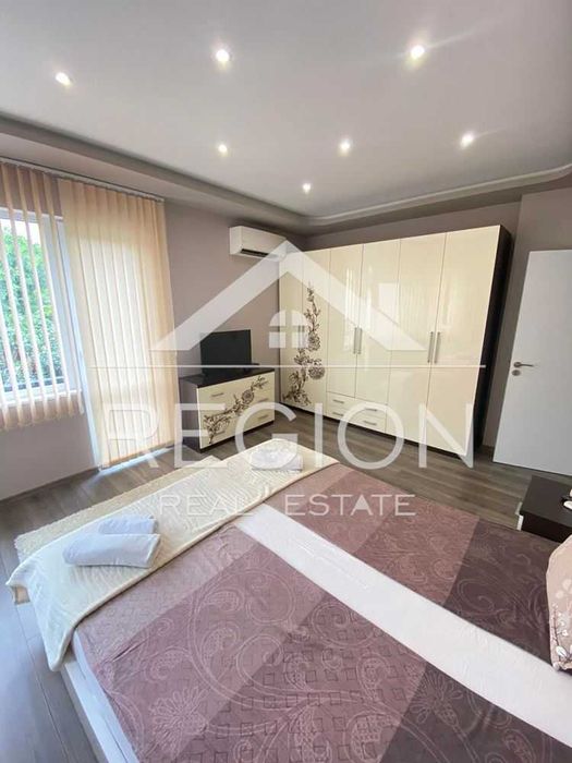 Дава се под наем Тристаен апартамент в Варна, Морска градина - 100 кв.м за 765 € - Снимка #5