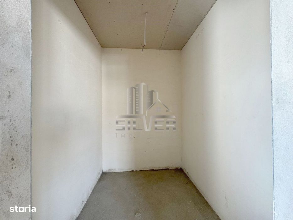 Apartament cu 2 camere dec.+terasa de 50 mp+boxa 5 mp.PRET REDUS!