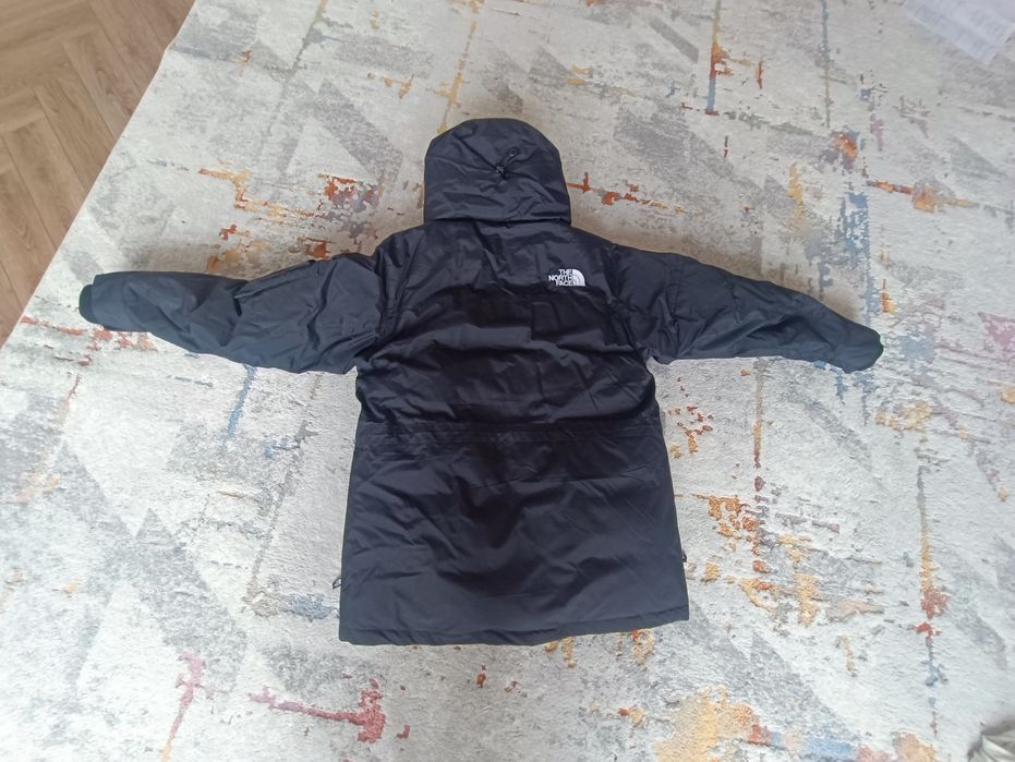 Продам куртку зимнюю