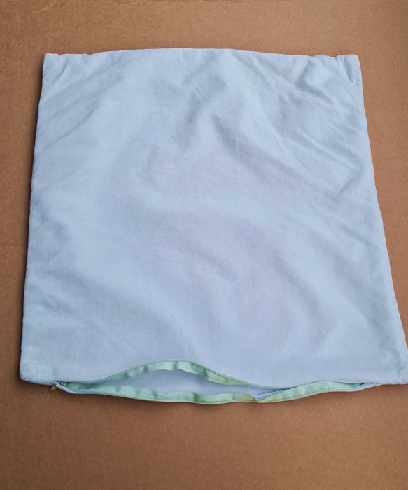 Различни калъфи за възглавници сини