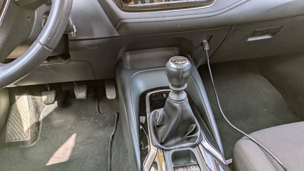 2021 Тойота Корола 1.6 , 130к.с. Бензин, в Гаранция