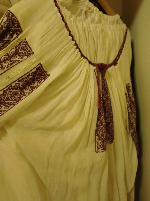 Costume populare vechi