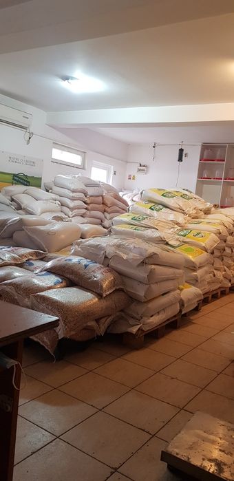 Cereale si furaje pasari ,animale.