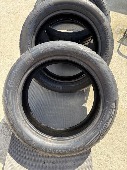 Continental  EcoContact 6 235/50 19R Vara