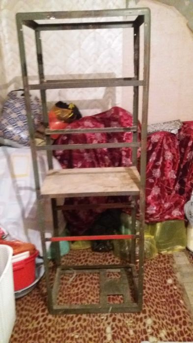 Продам полку стилаж