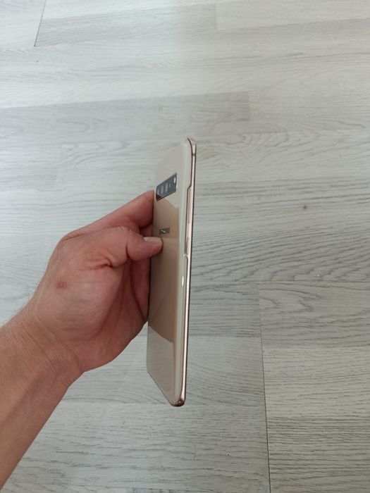 Galaxy S10 5G 8/256GB!