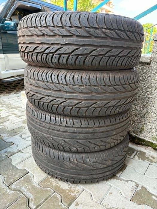 Гуми Uniroyal RainExpert 16ки