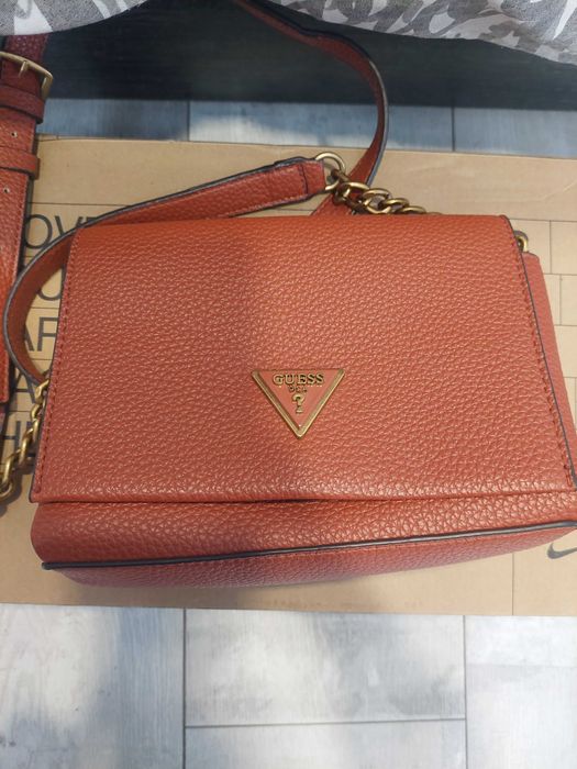 Дамска чанта Guess Downtown Chic Mini Xbody Flap