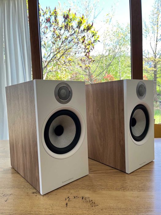 Bowers & Wilkins 606 S2 Anniversary Edition