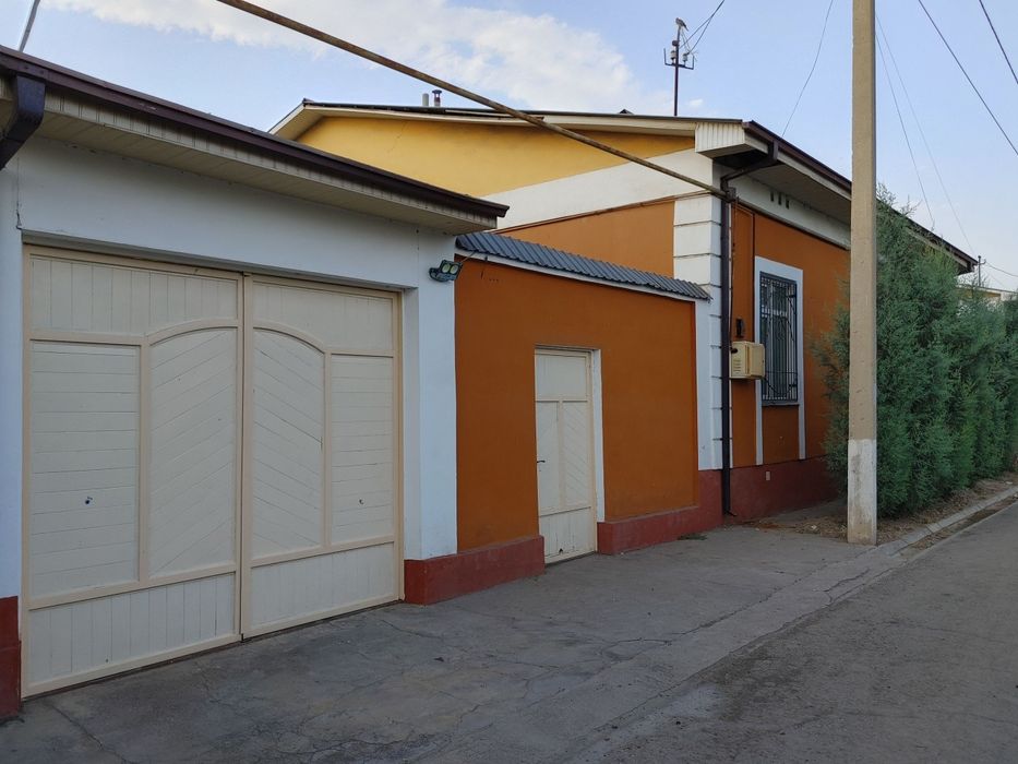 Котедж сотилади -  6 сотих