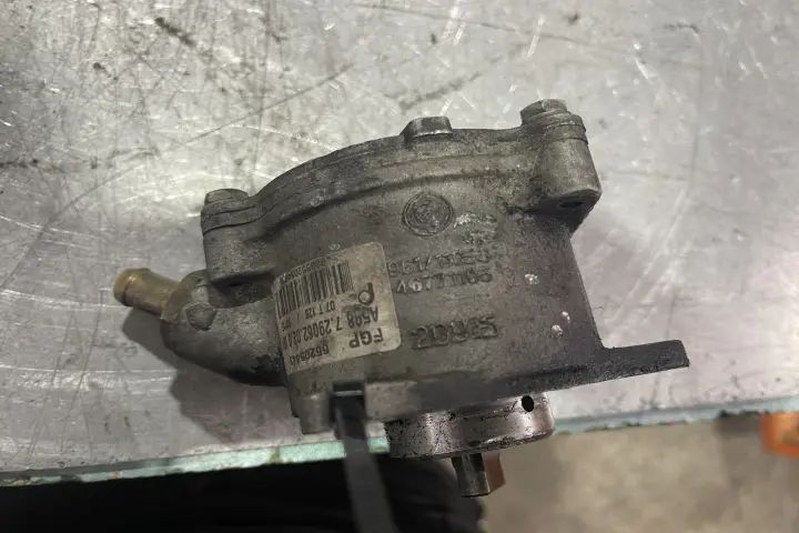Pompa vacuum mecanica 46771105 Fiat Bravo 2007