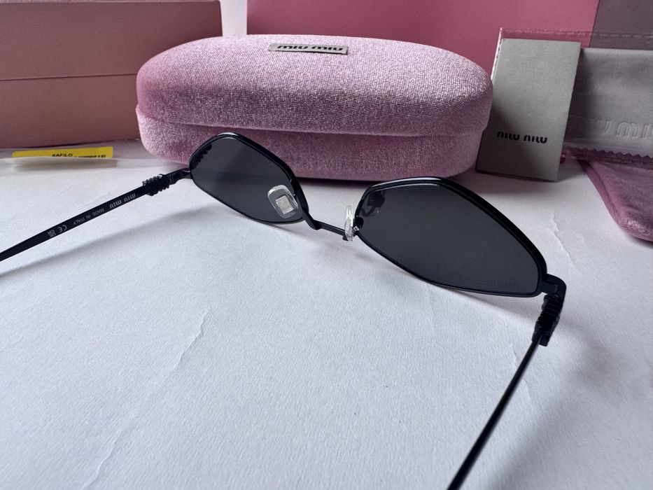 Ochelari de soare Miu Miu SMU 56Z 56-17 140, Noi