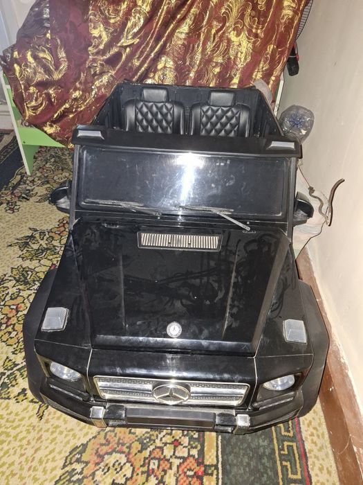 Elektr moshina Mercedes
